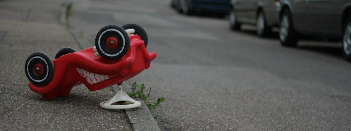 bobby-car-2426781_1280